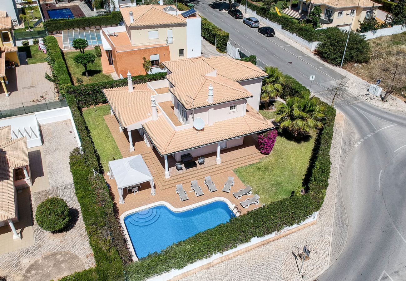 Villa en Albufeira - Villa Tulipa