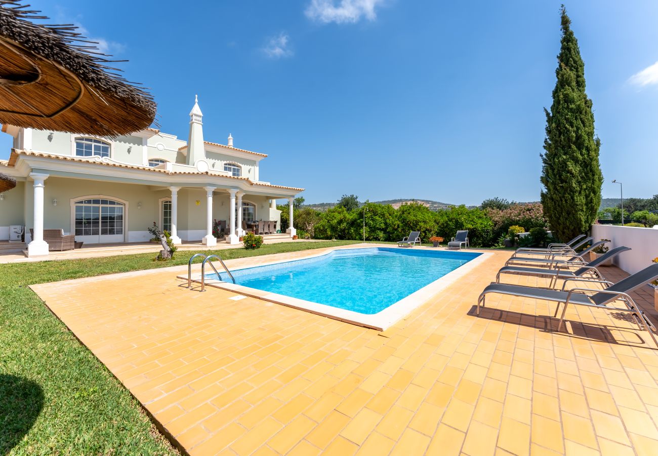 Villa en Boliqueime - Quinta das Laranjeiras | 4 Dormitorios | Casa en el Campo | Boliqueime