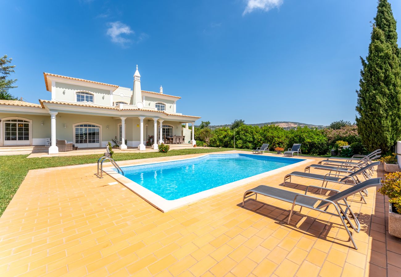 Villa en Boliqueime - Quinta das Laranjeiras | 4 Dormitorios | Casa en el Campo | Boliqueime