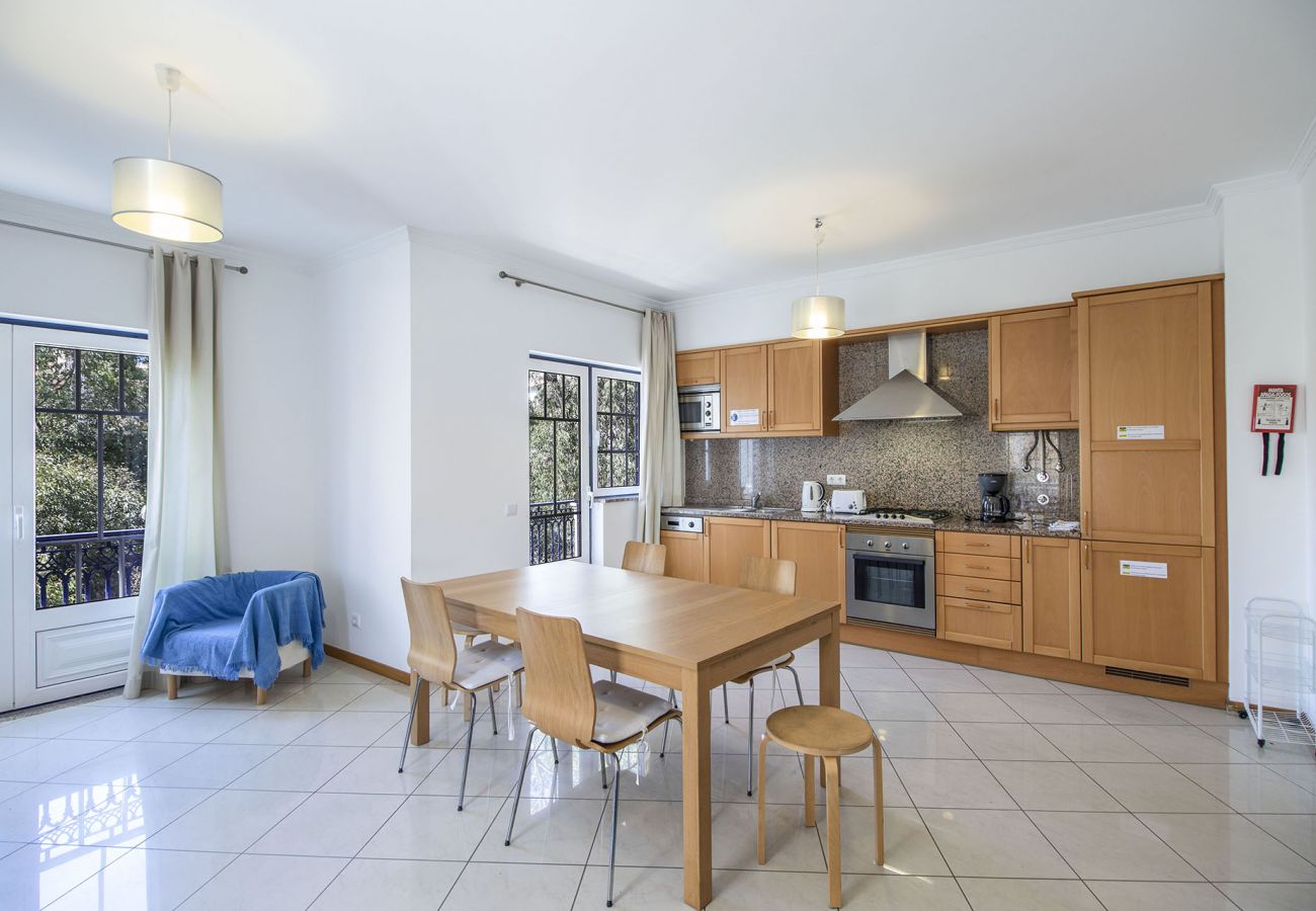 Apartamento en Albufeira - Apartamento Pedra T2 | 2 Dormitórios | Central | Oura