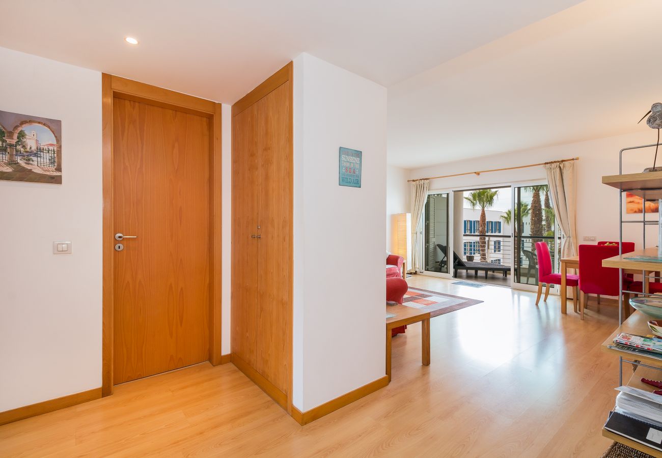 Apartamento en Lagos - On the Marina: City Center and Beach!