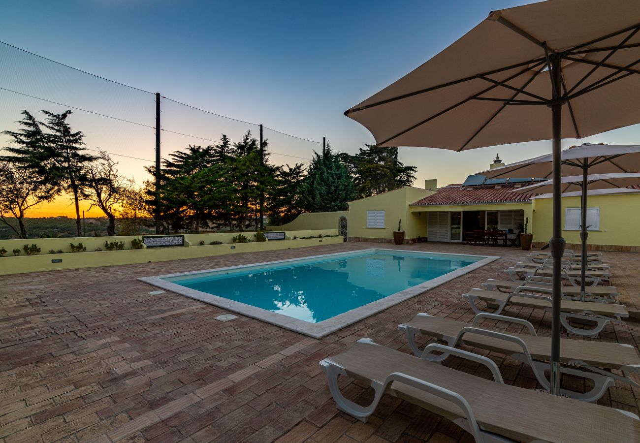 Villa en Lagos - Villa Dean: Private Pool | For Families | AC & WI-FI | Near Golf Course