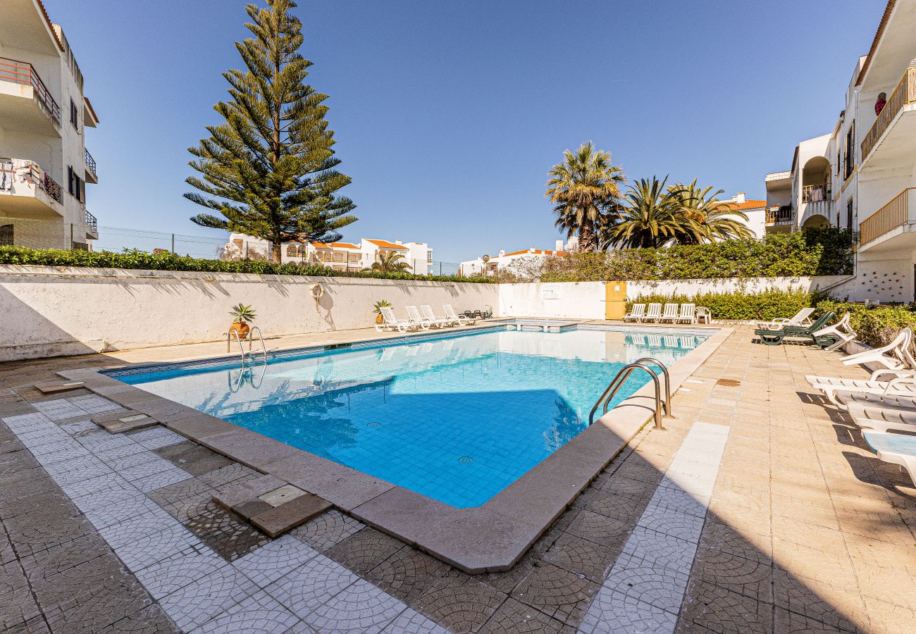 Apartamento en Lagos - Moinhos: Location | Pool | Families and Couples 