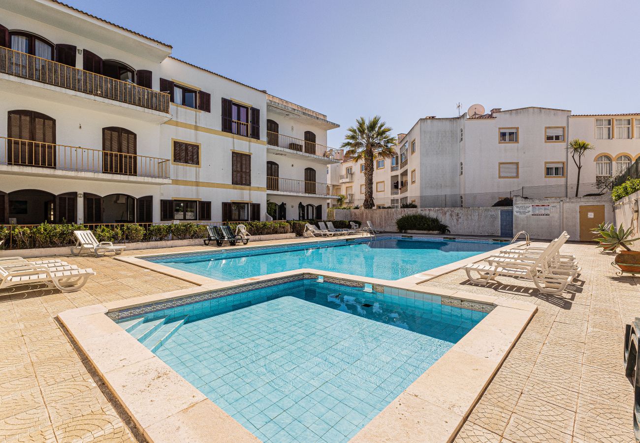 Apartamento en Lagos - Moinhos: Location | Pool | Families and Couples 