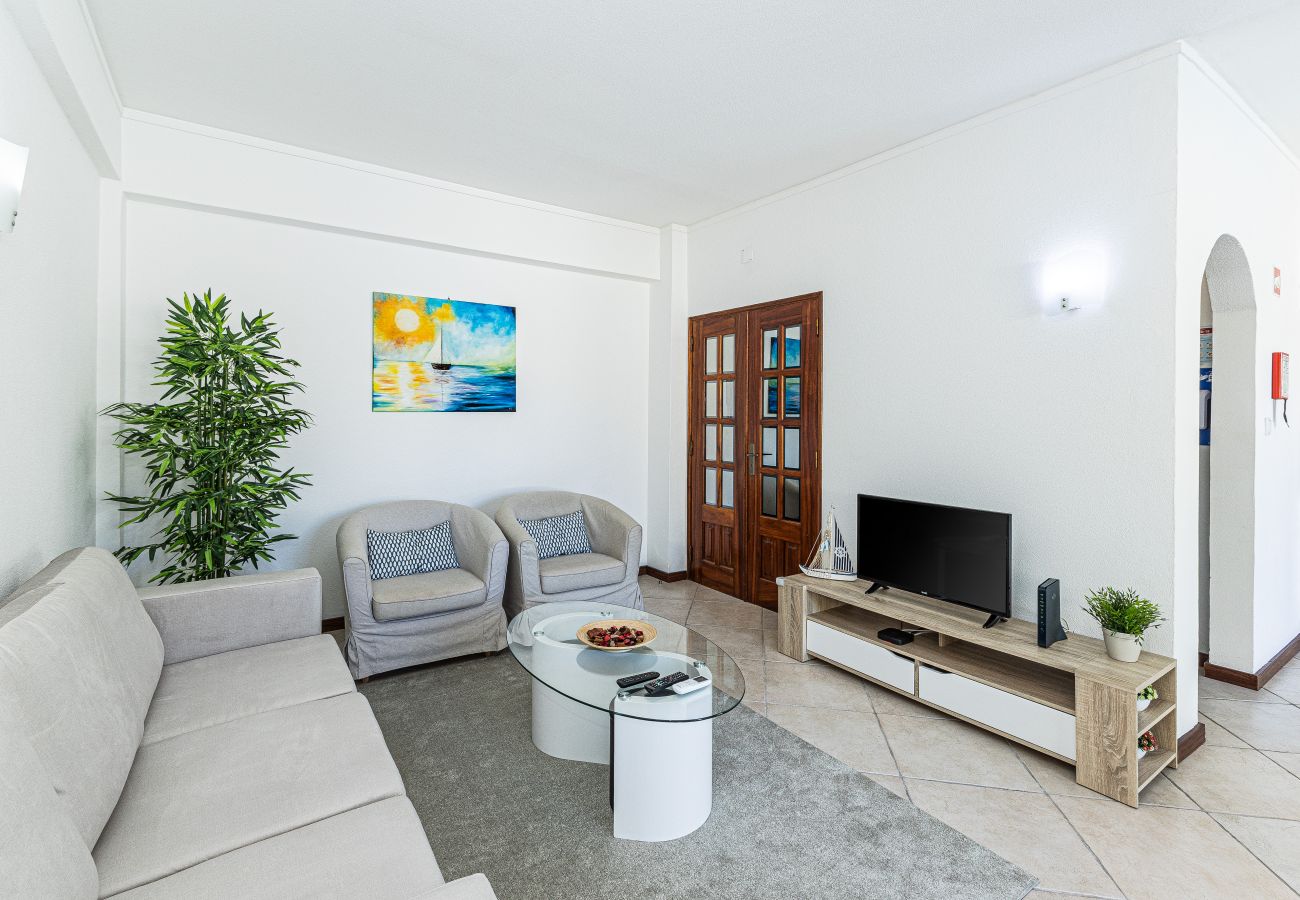 Apartamento en Lagos - Moinhos: Location | Pool | Families and Couples 