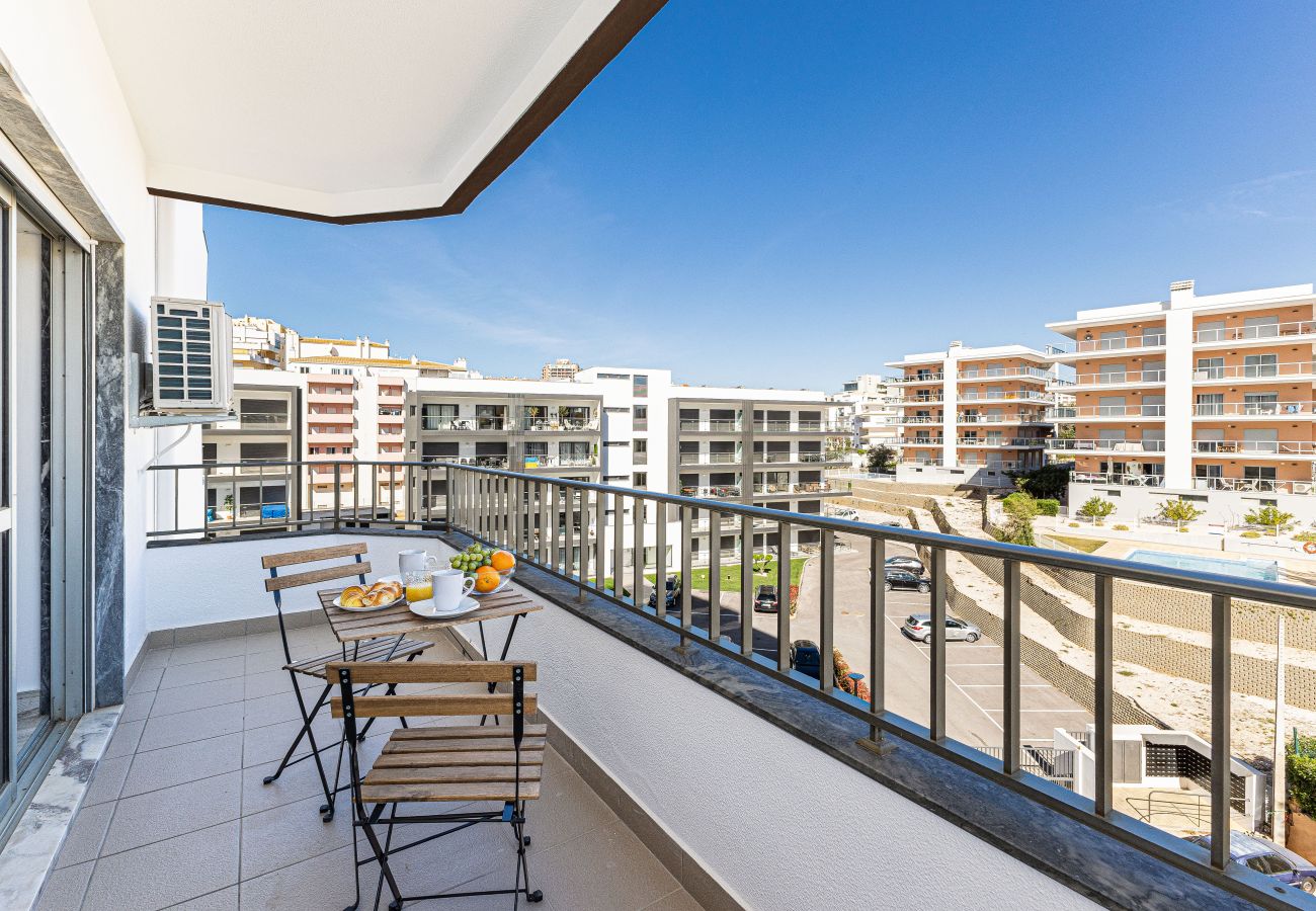 Apartamento en Portimão - Praia da Rocha | AC | PET Friendly | Near the beach