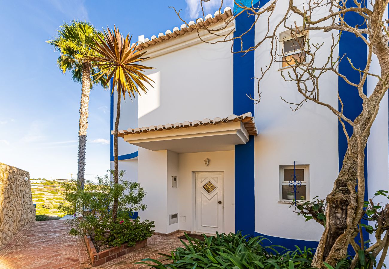 Villa en Lagos - Roque House 3 Bedroom Sea Front