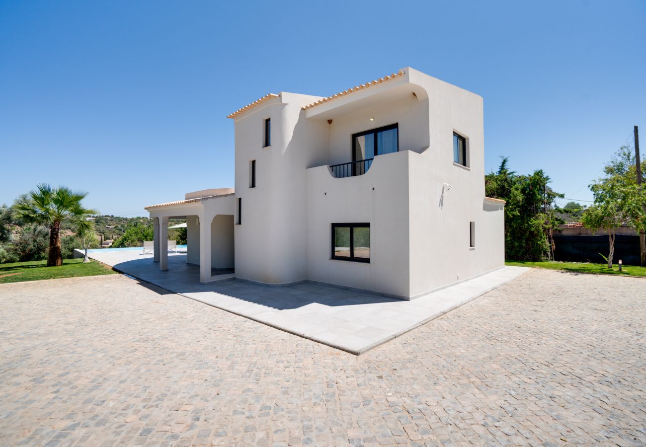 Villa en Loulé - Quinta do Cerro | 4 Dormitorios | Tranquilo | Loulé