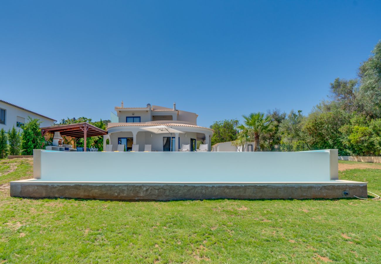 Villa en Loulé - Quinta do Cerro | 4 Dormitorios | Tranquilo | Loulé