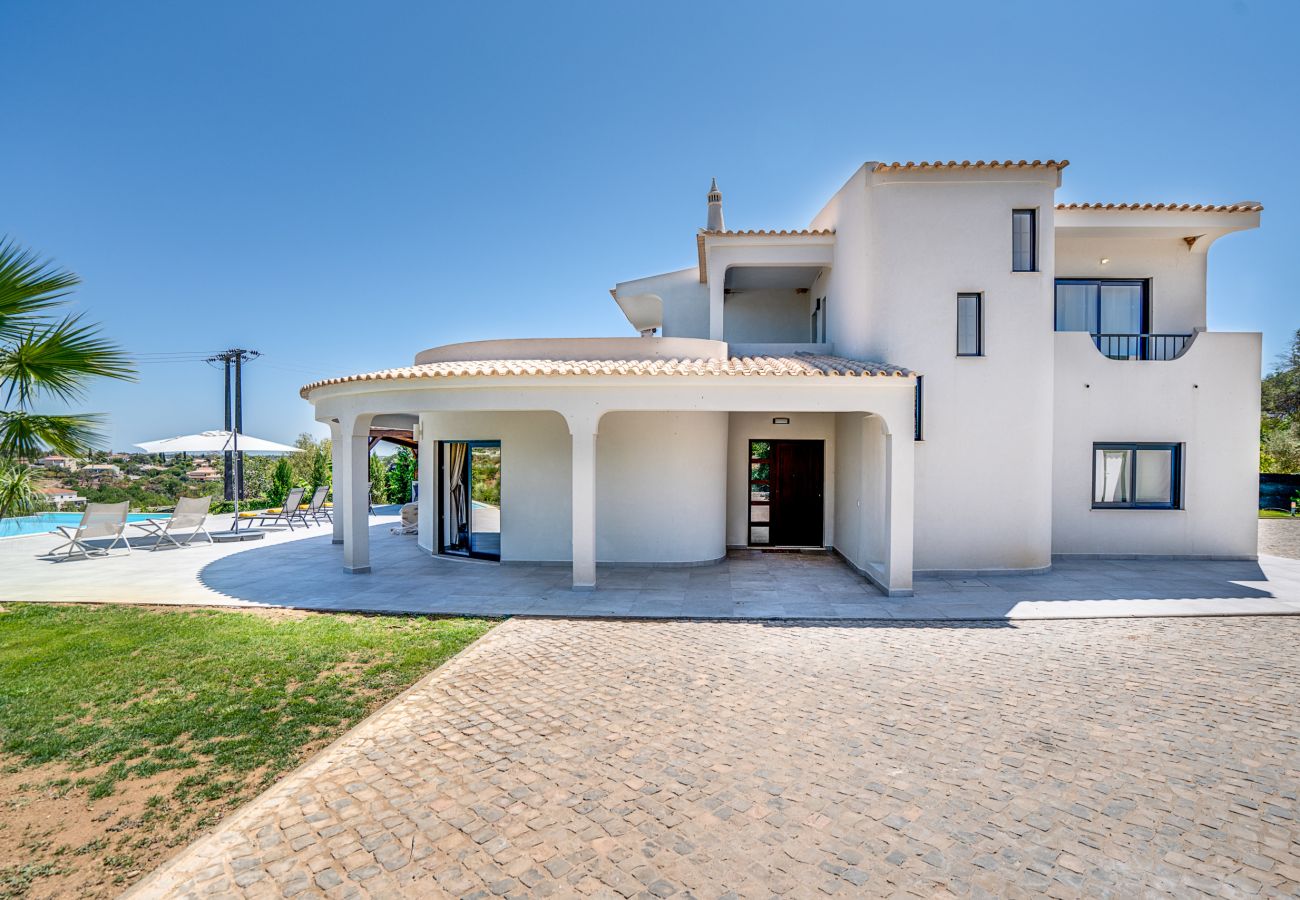 Villa en Loulé - Quinta do Cerro | 4 Dormitorios | Tranquilo | Loulé