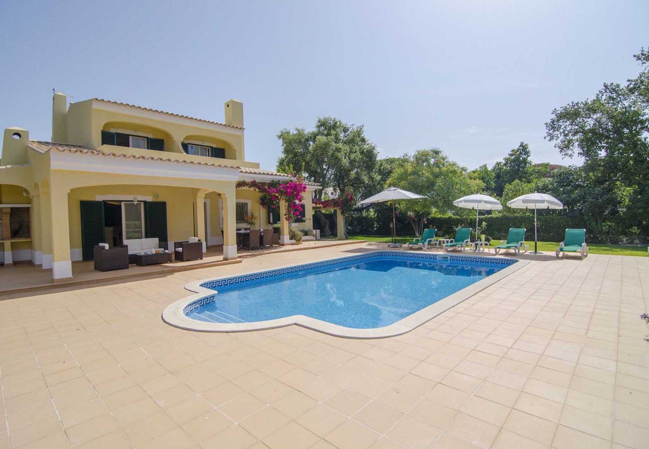 Villa à Vilamoura - Villa Bonita | 3 Chambres | à proximité du Aquashow | Vilamoura