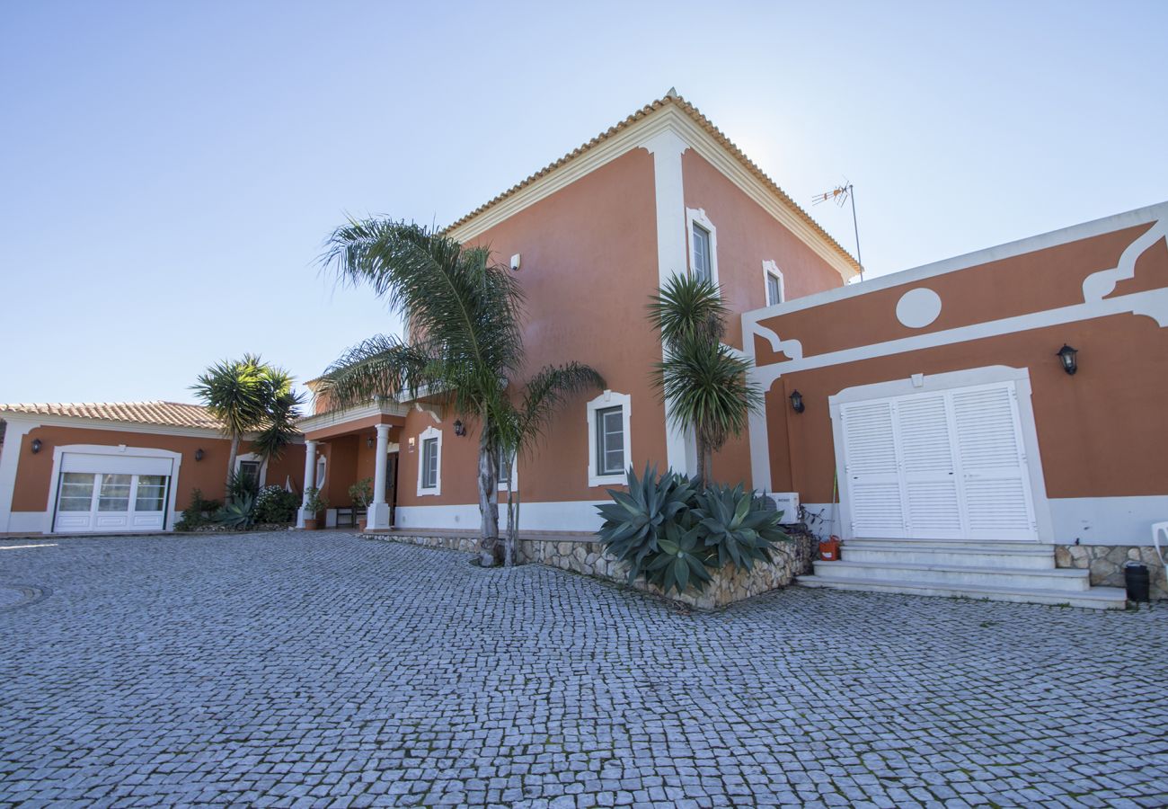 Villa à Boliqueime - Quinta das Yuccas | 6 Chambres | Maison de Campagne | Boliqueime