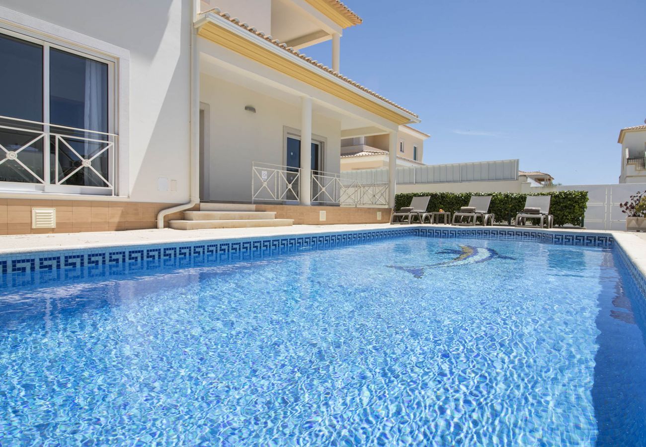 Villa à Galé - Villa Maresia | 4 Chambres | Proche de la Plage | Galé