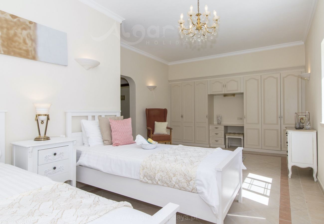 Villa à Vilamoura - Villa Magellan | 4 Chambres | Vue Golf | Vilamoura