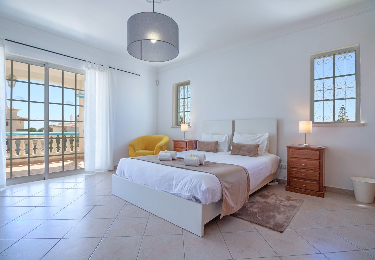 Villa à Galé - Villa Azul | 4 Chambres | Proche de la Plage | Galé