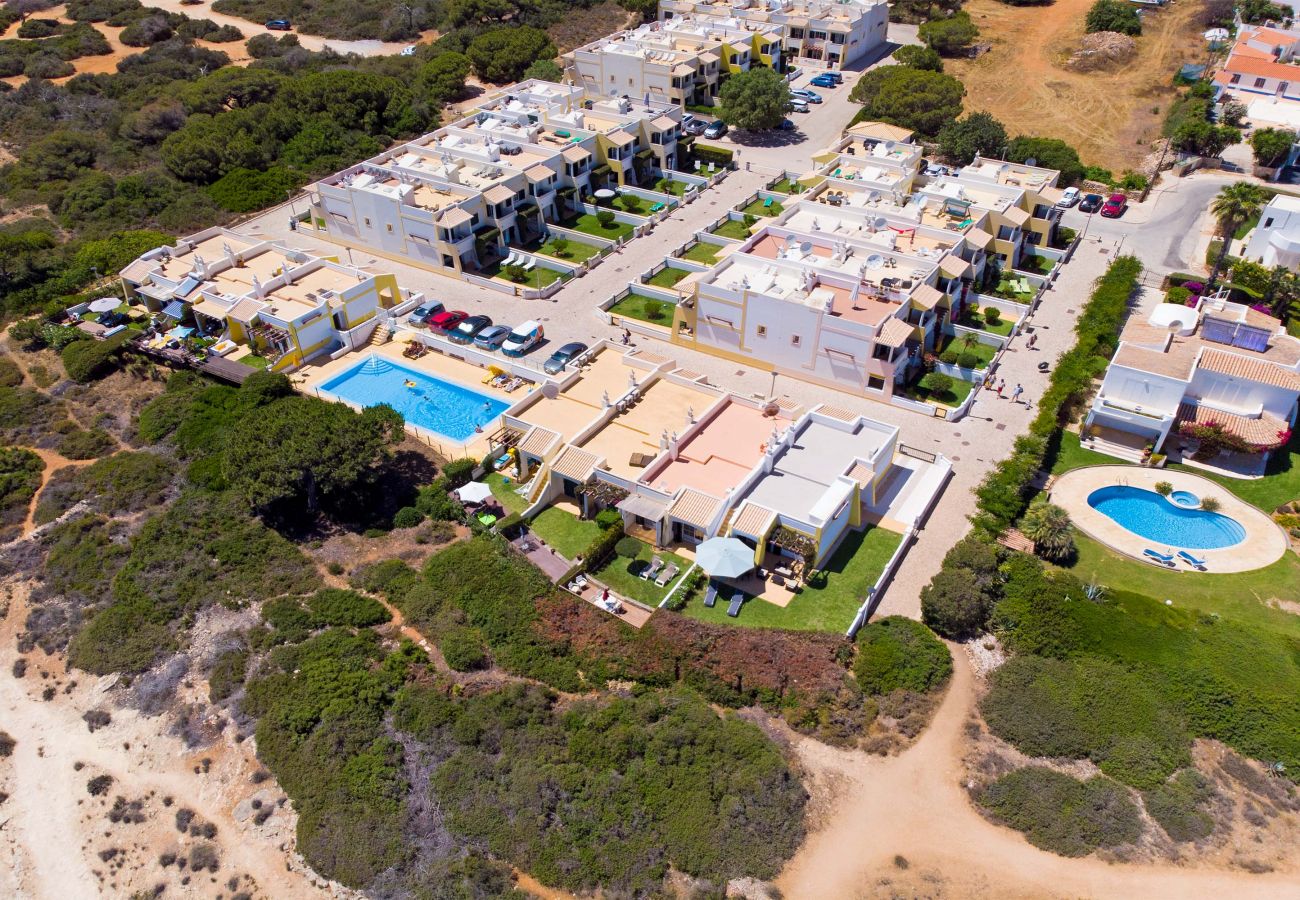 Maison mitoyenne à Lagoa - Casa Benagil Mar | 2 Chambres | Vue sur le Mer | Benagil