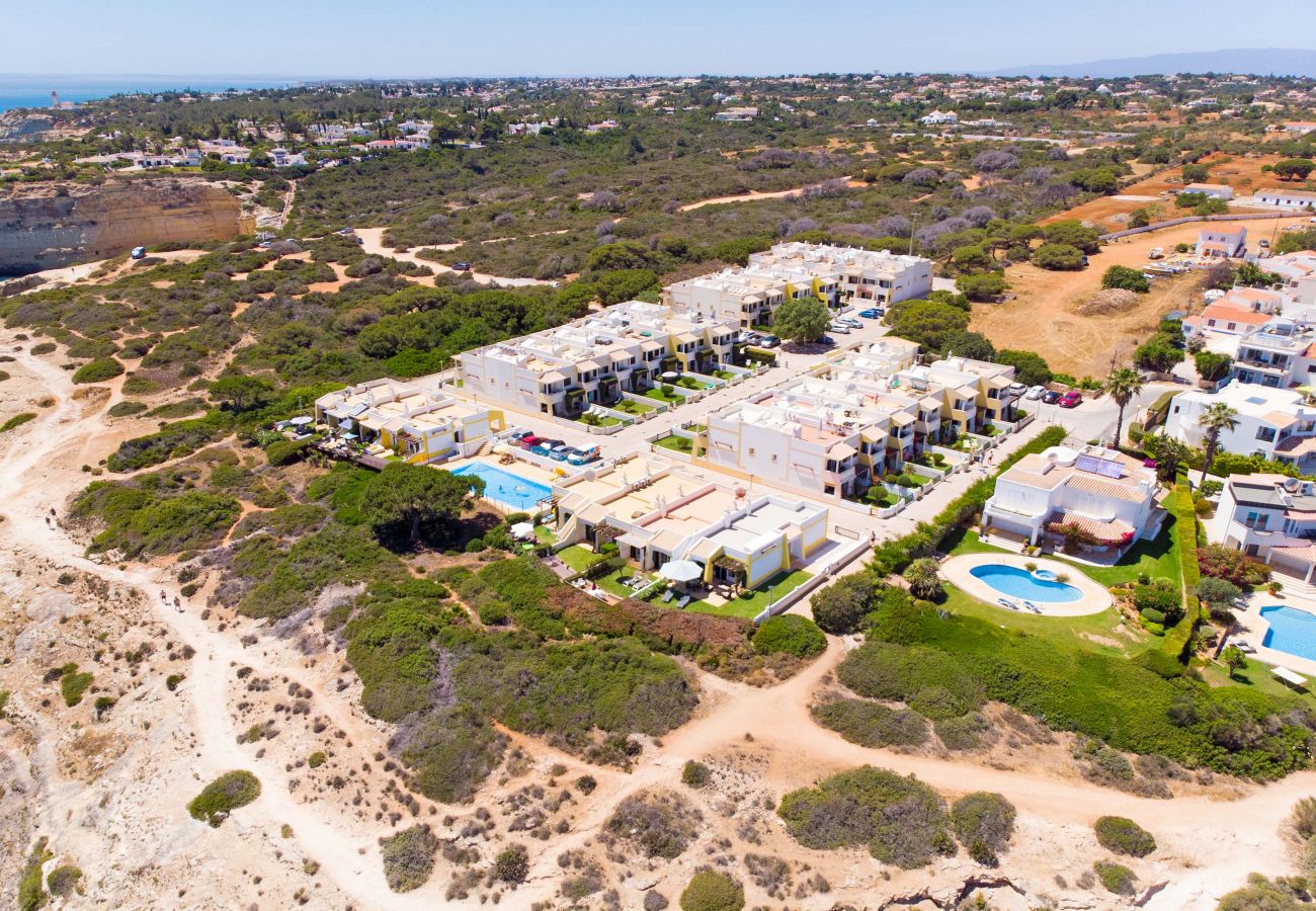 Maison mitoyenne à Lagoa - Casa Benagil Mar | 2 Chambres | Vue sur le Mer | Benagil