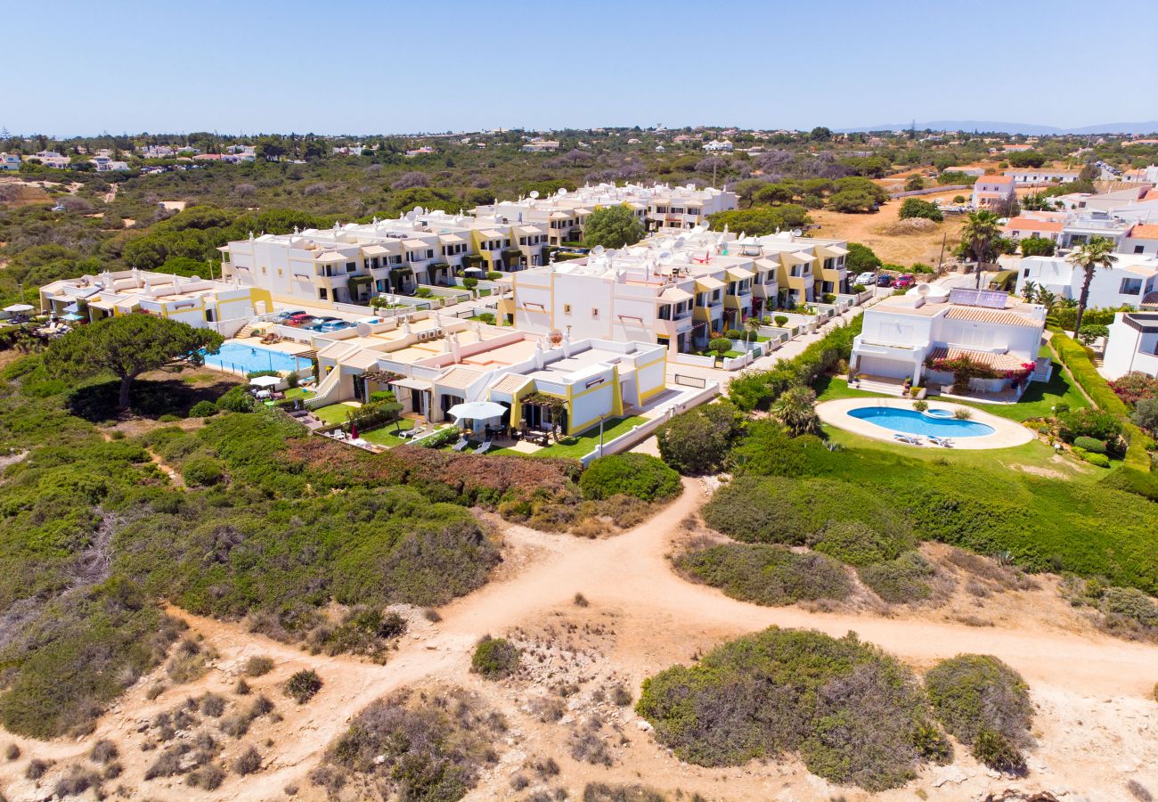 Maison mitoyenne à Lagoa - Casa Benagil Mar | 2 Chambres | Vue sur le Mer | Benagil