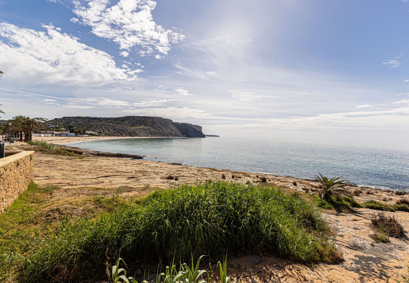 Appartement à Luz - Sea View: Praia da Luz | Summer Vibes | Prime Location 