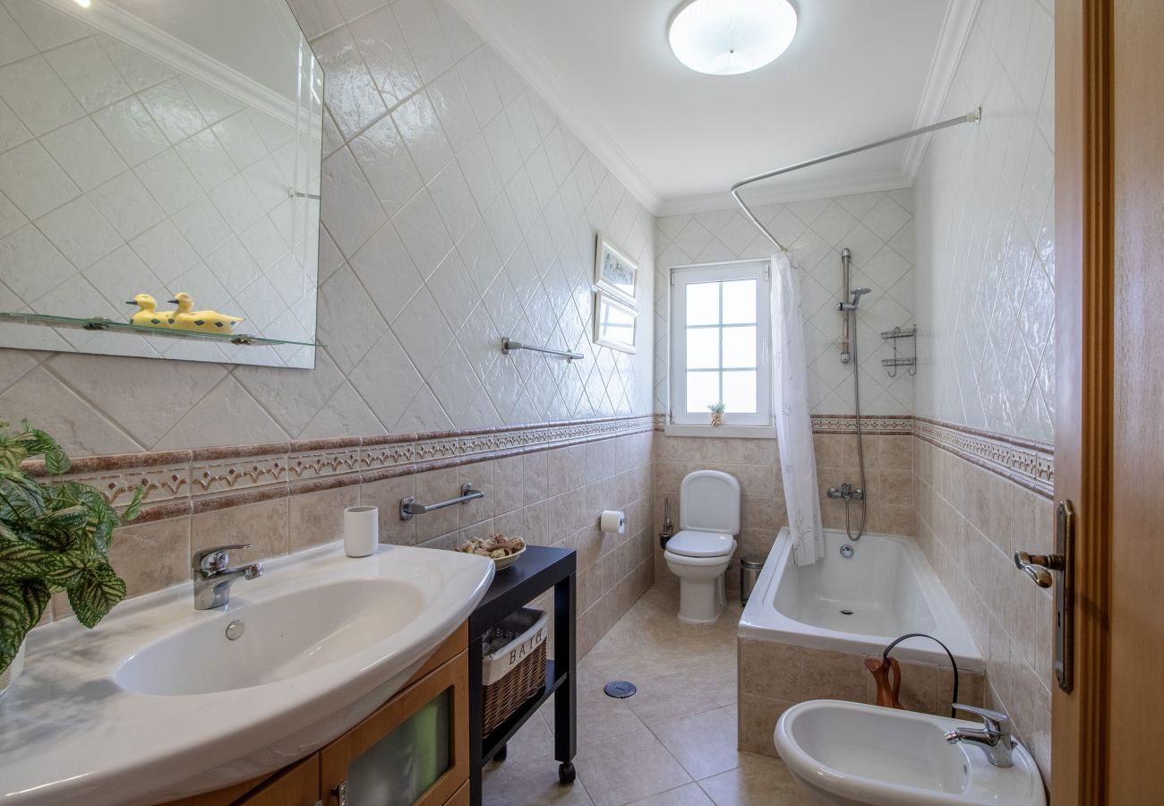 Villa à Loulé - Villa Teixeira | 4 Chambres | Jacuzzi extérieur | Almancil