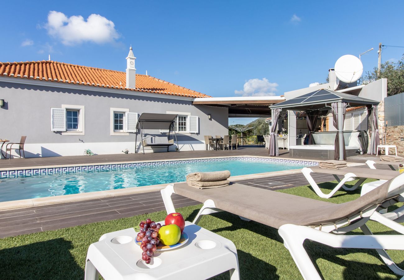 Villa à Loulé - Villa Teixeira | 4 Chambres | Jacuzzi extérieur | Almancil