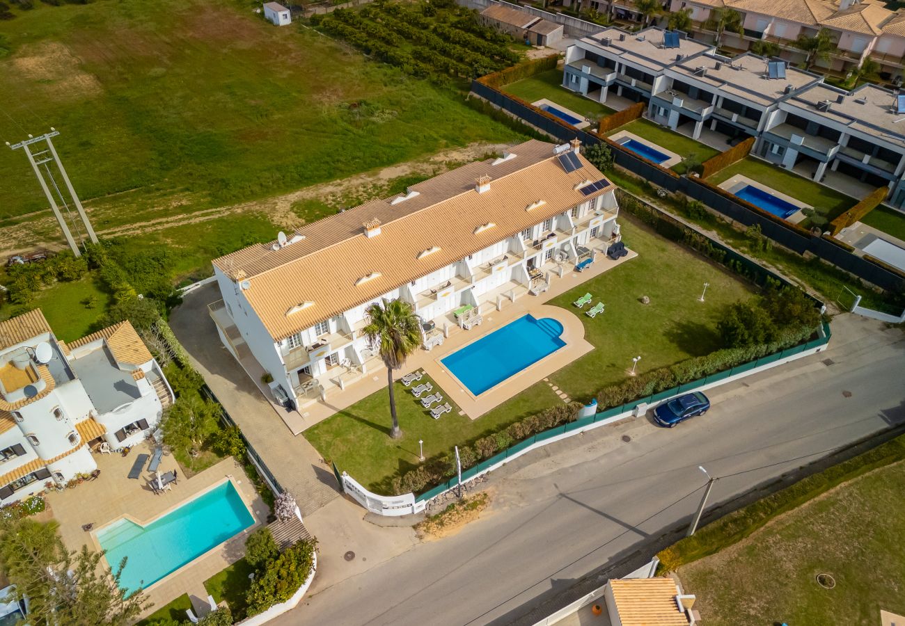 Maison mitoyenne à Albufeira - Casa Pimenta | 5 Chambres | Centrale | Olhos de Água