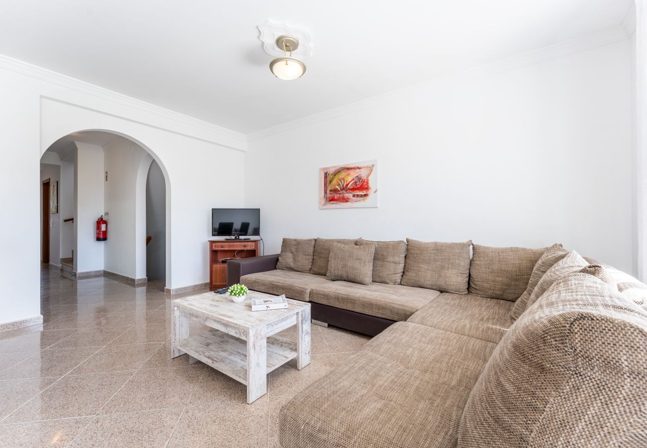 Maison mitoyenne à Albufeira - Casa Pimenta | 5 Chambres | Centrale | Olhos de Água