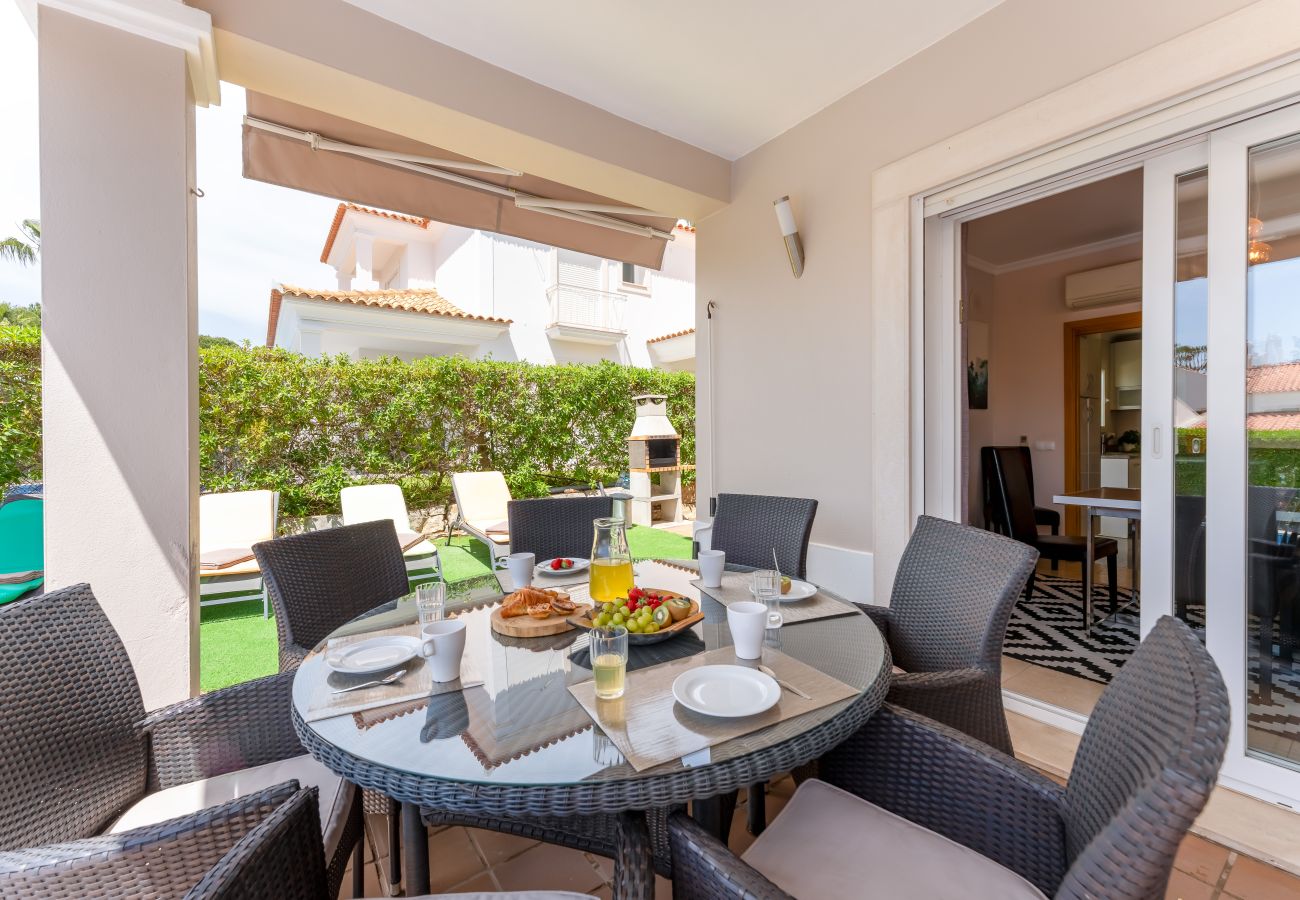 Villa à Vilamoura - Villa Lusa |4 Chambres | Près des terrains de Golf | Vilamoura