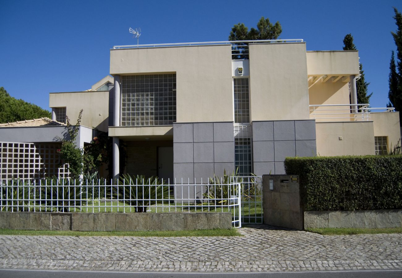 Villa in Vilamoura - Villa Lake View