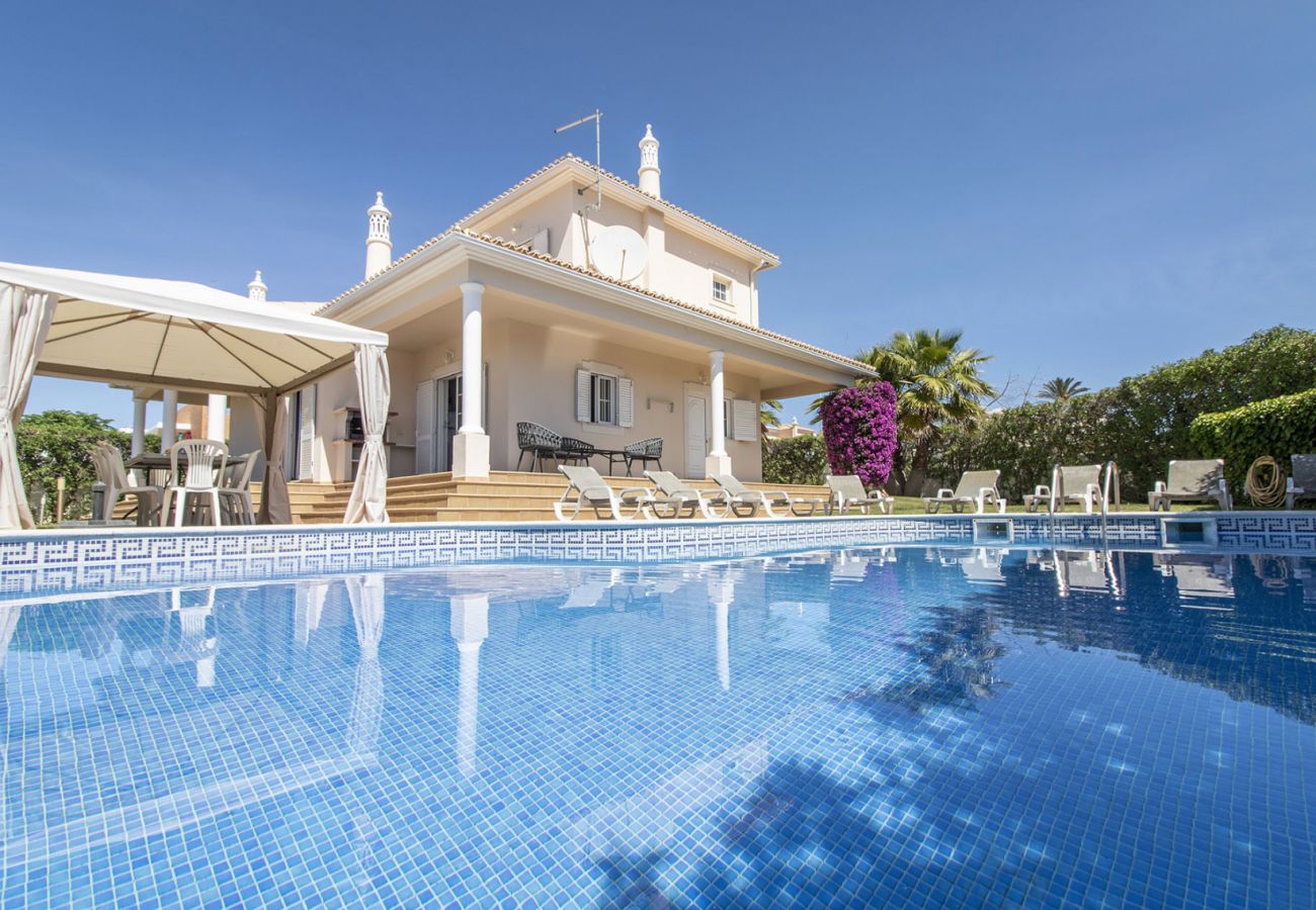 Villa em Albufeira - Villa Tulipa