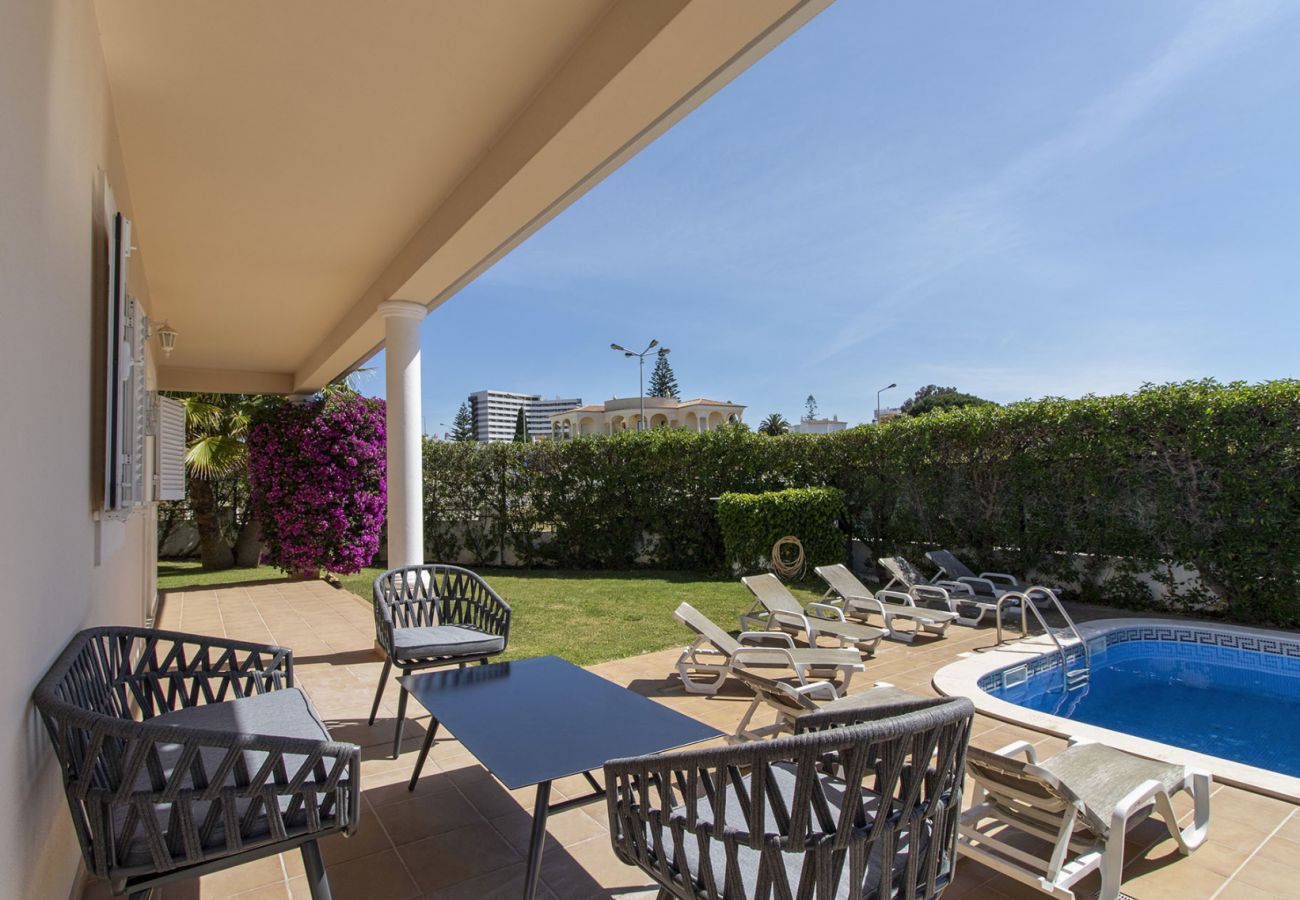 Villa em Albufeira - Villa Tulipa