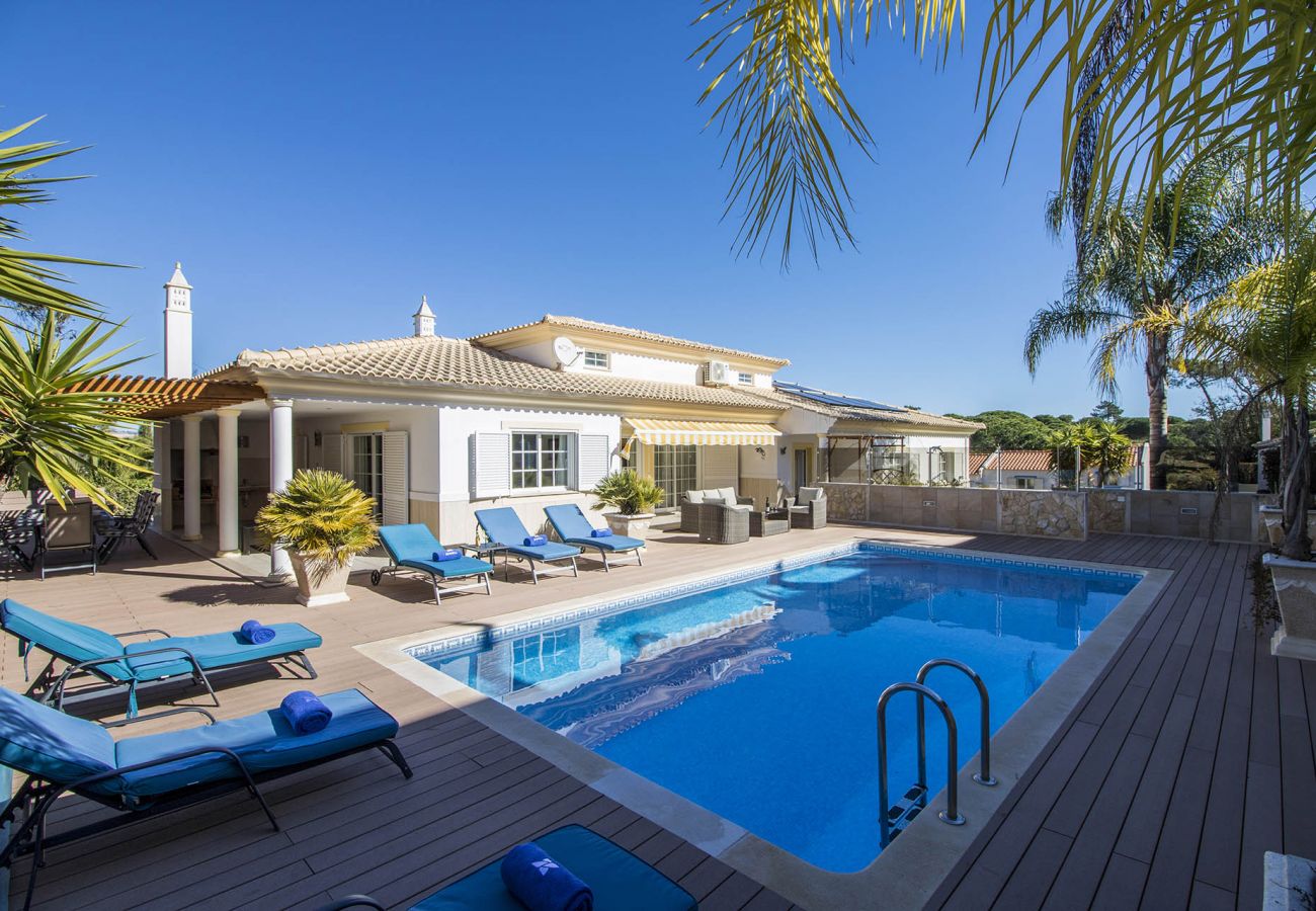 Villa em Albufeira - Villa Joy | 4 Quartos | a Pé da Praia | Olhos de Água