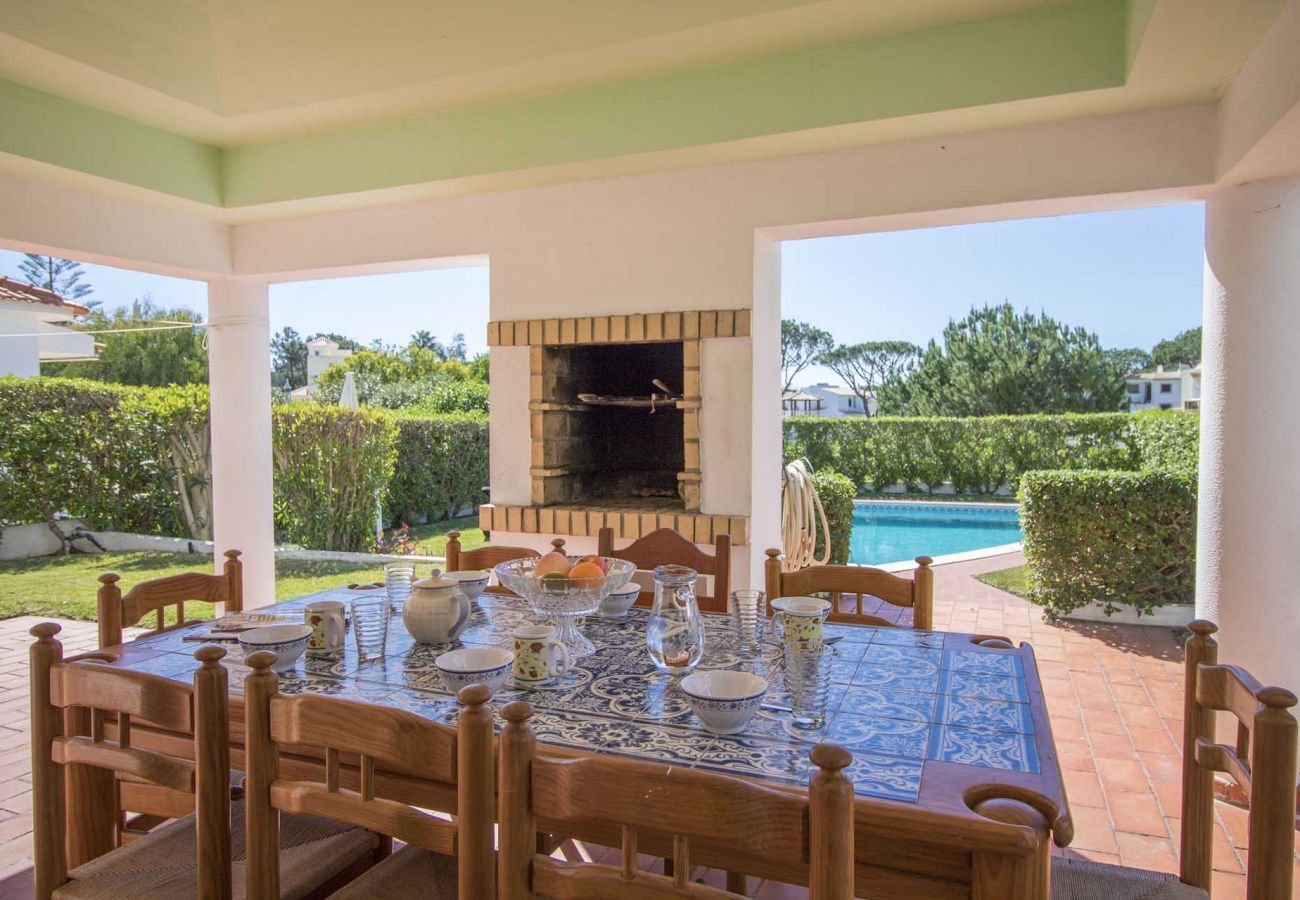 Villa em Vilamoura - Villa Jade | 4 Quartos | Piscina | Aldeia Velha | Vilamoura