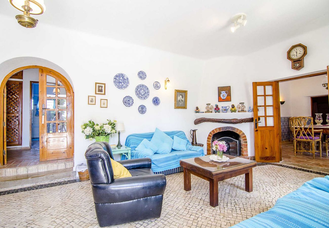 Villa em Loulé - Casa da Avó | 6 Quartos | Casa de Campo | Almancil