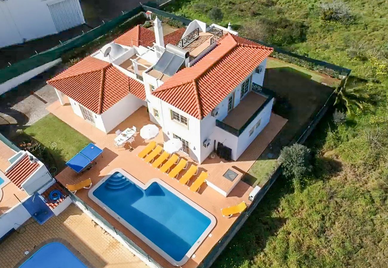 Villa em Albufeira - Villa Pacheco | 4 Quartos | Ao pé da praia | Olhos de Água