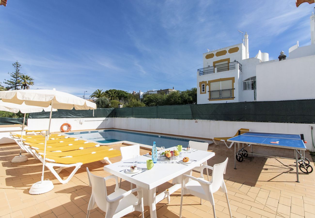 Villa em Albufeira - Villa Pacheco | 4 Quartos | Ao pé da praia | Olhos de Água