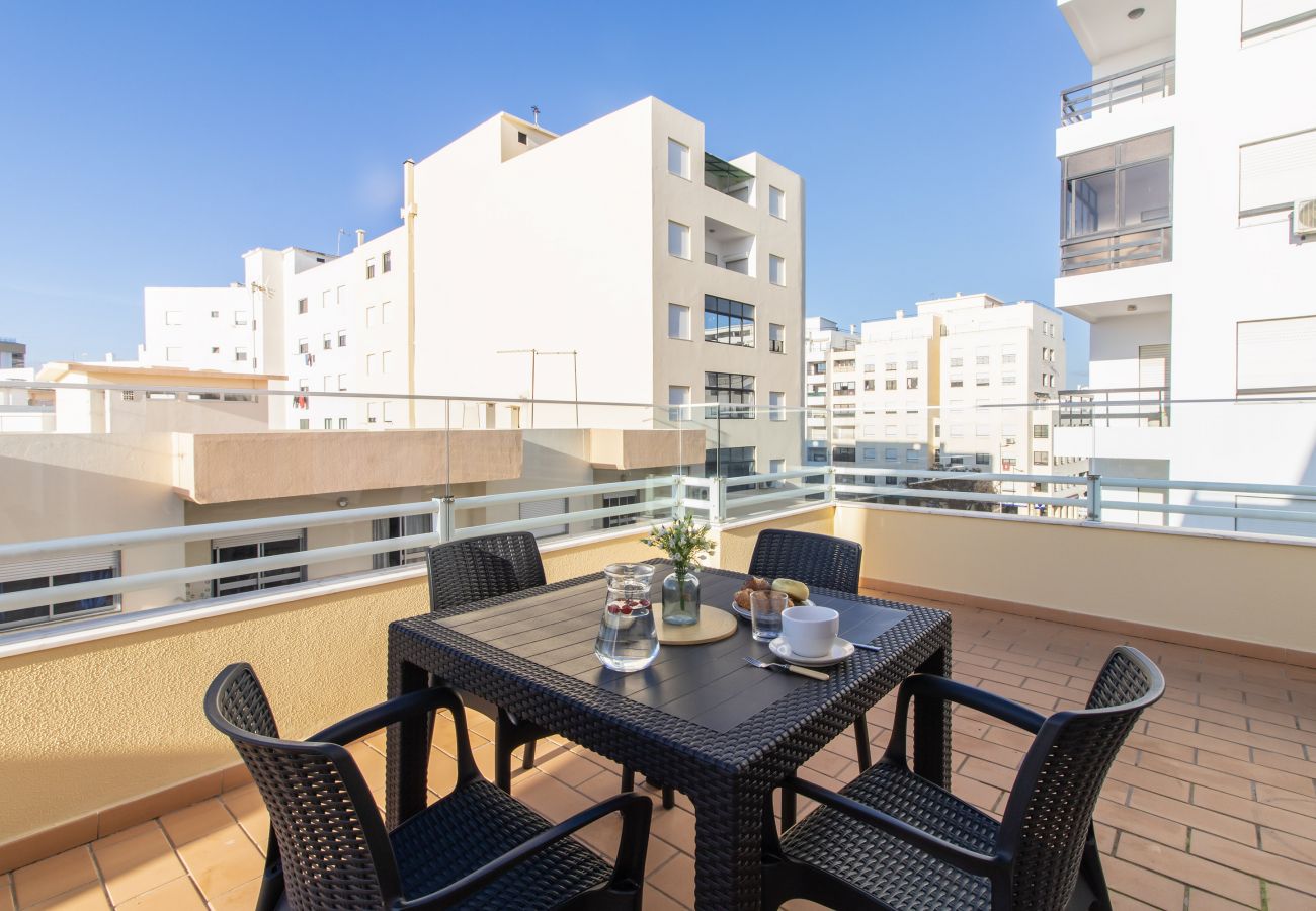 Apartamento em Quarteira - Apartamento Alameda | 2 Quartos | Varanda Espaçosa | Quarteira