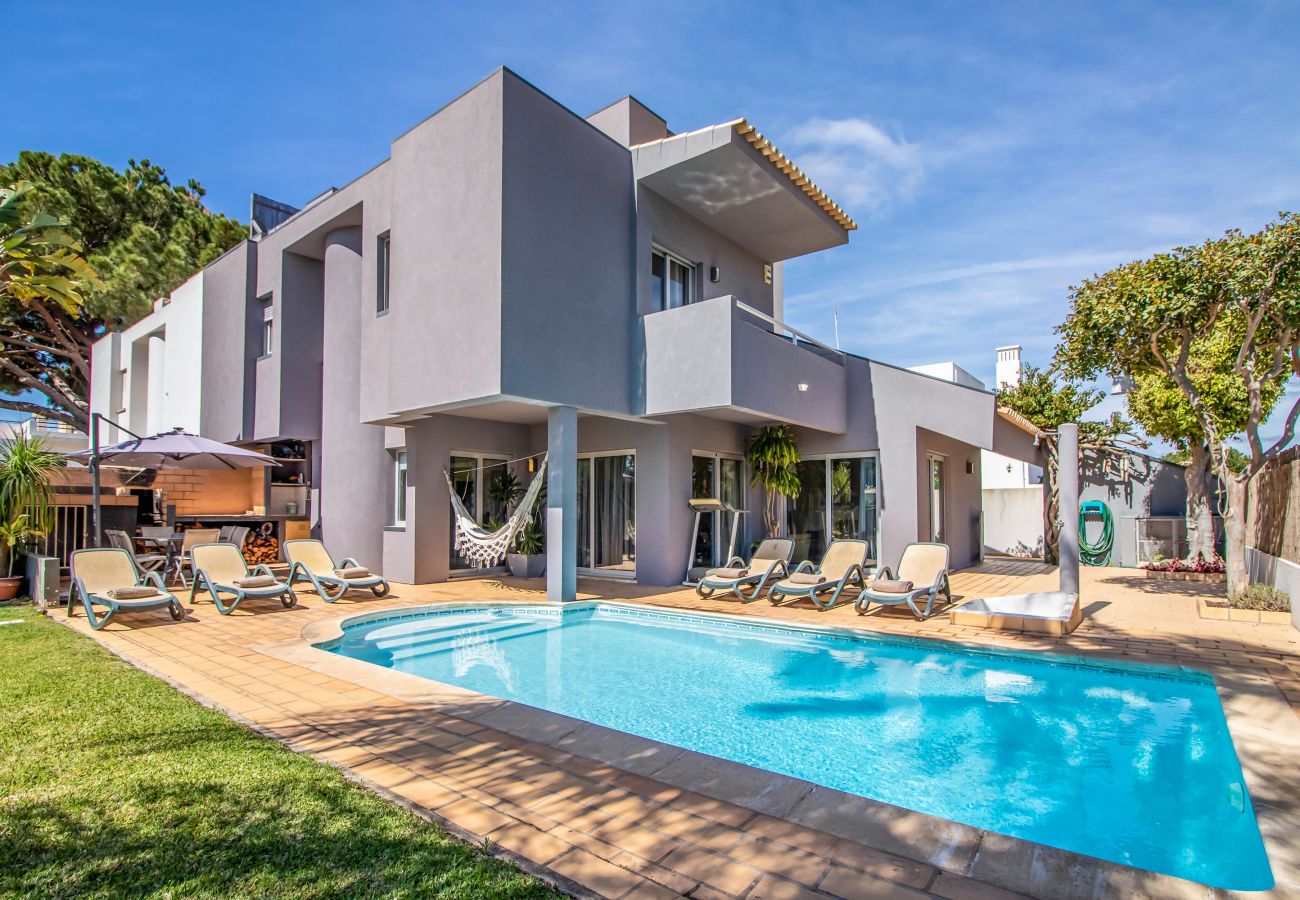 Villa em Vilamoura - Villa Nadiana | 3 Quartos | Perto do Pinhal Golf | Vilamoura 