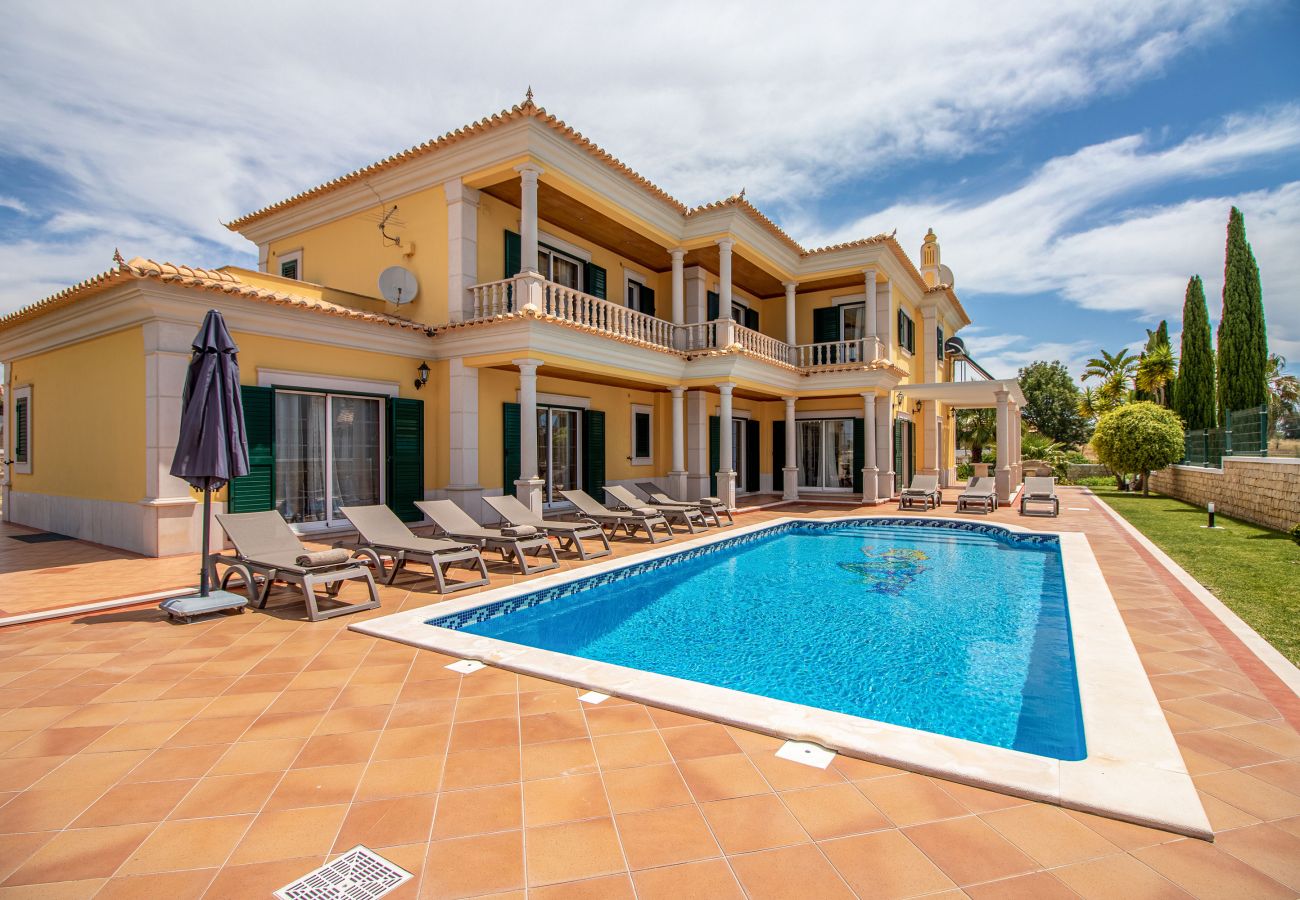 Villa em Albufeira - Villa Iris | 5 Quartos | Premium | Galé