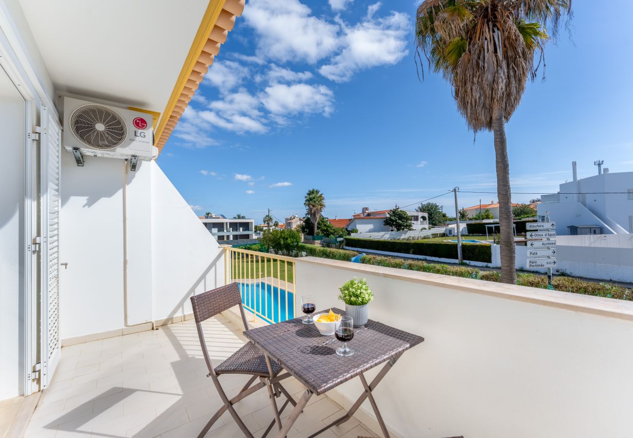 Casa geminada em Albufeira - Casa Sal | 4 Quartos | Central | Olhos de Água