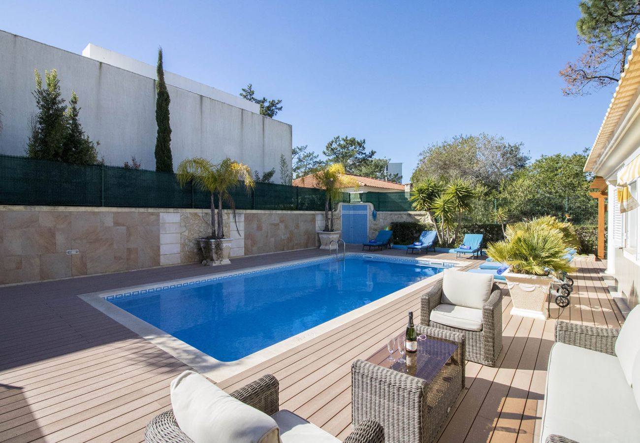 Villa in Albufeira - Villa Joy | 4 Bedrooms | Walking Distance to Beach | Olhos de Água