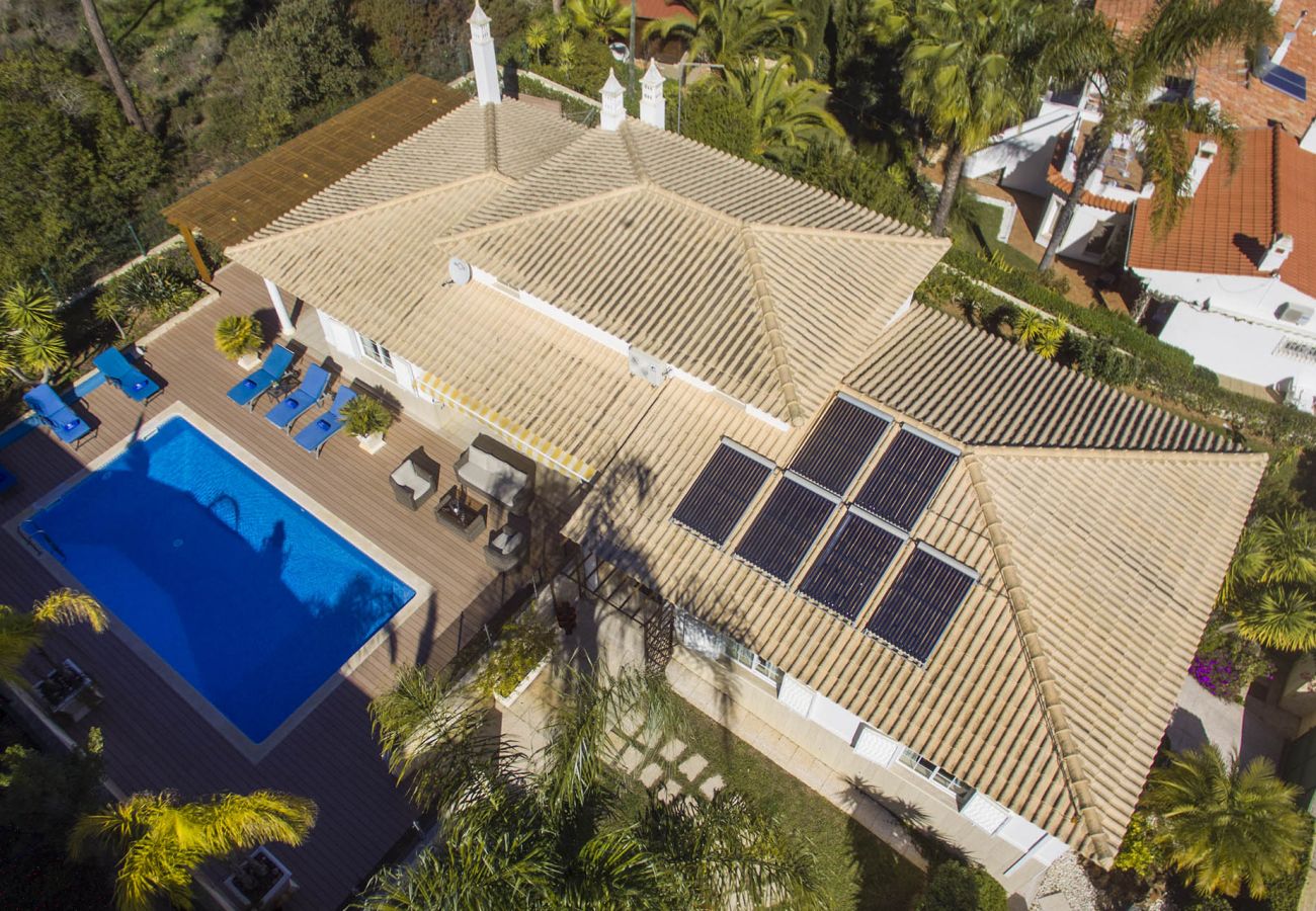 Villa in Albufeira - Villa Joy | 4 Bedrooms | Walking Distance to Beach | Olhos de Água