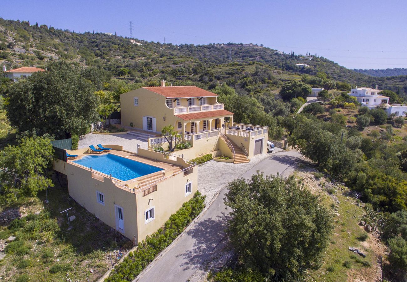 Villa in Estoi - Villa Florencio | 4 Bedrooms | Panoramic Views | Estói