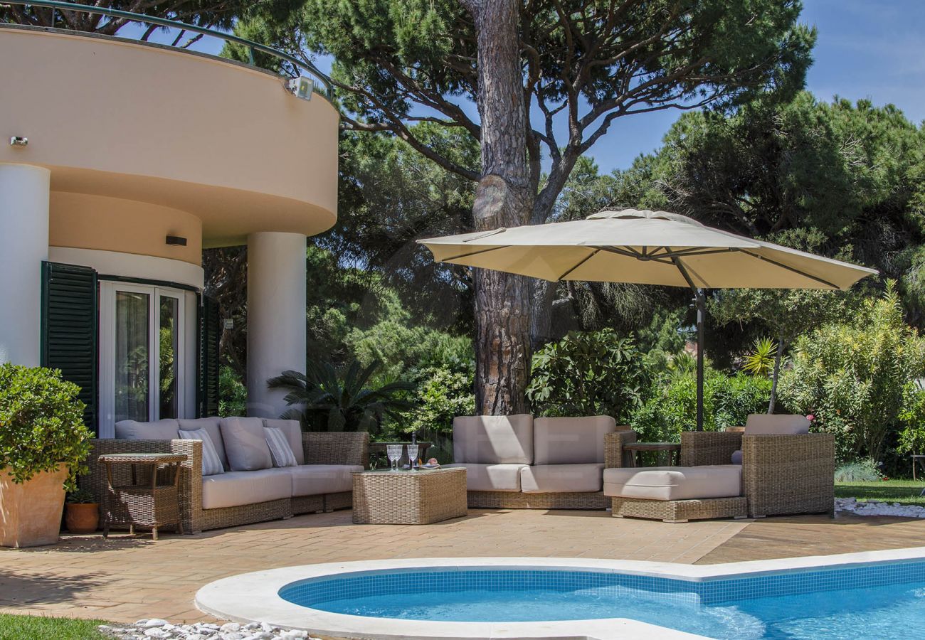 Villa in Vilamoura - Villa Rubi | 6 Bedrooms | Golf Views | Vilamoura