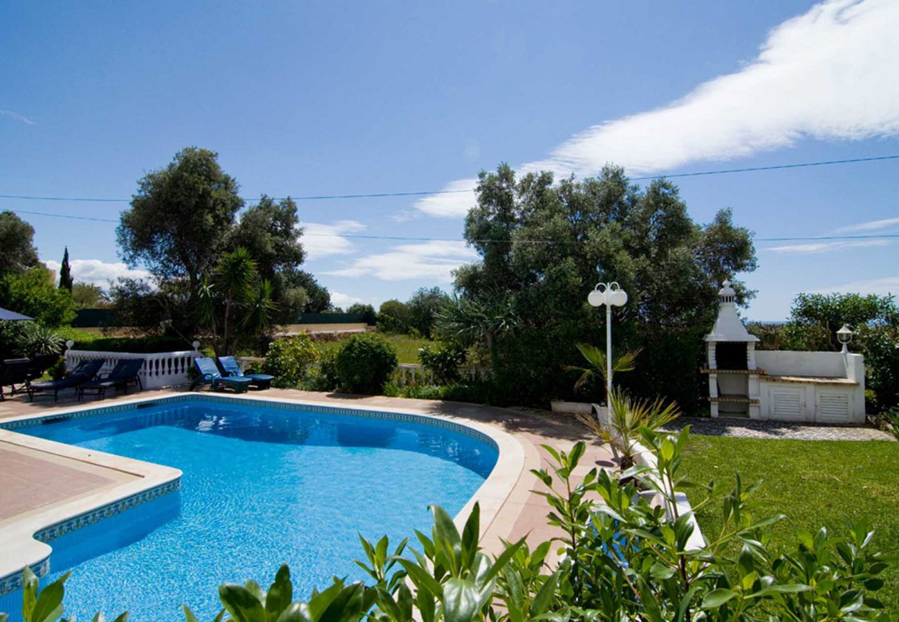 Villa in Albufeira - Villa Jorida | 4 Bedrooms | Quiet | Albufeira