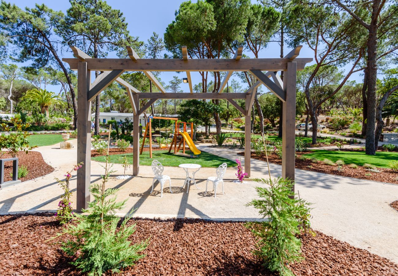 Villa in Vale do Lobo - Casa da Alegria