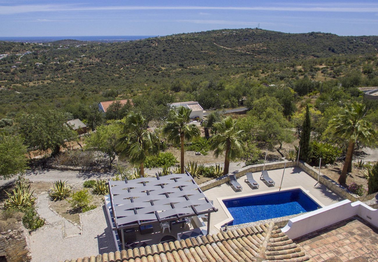 Villa in Loulé - Villa Angel | 2 Bedrooms | Panoramic Views | Parragil