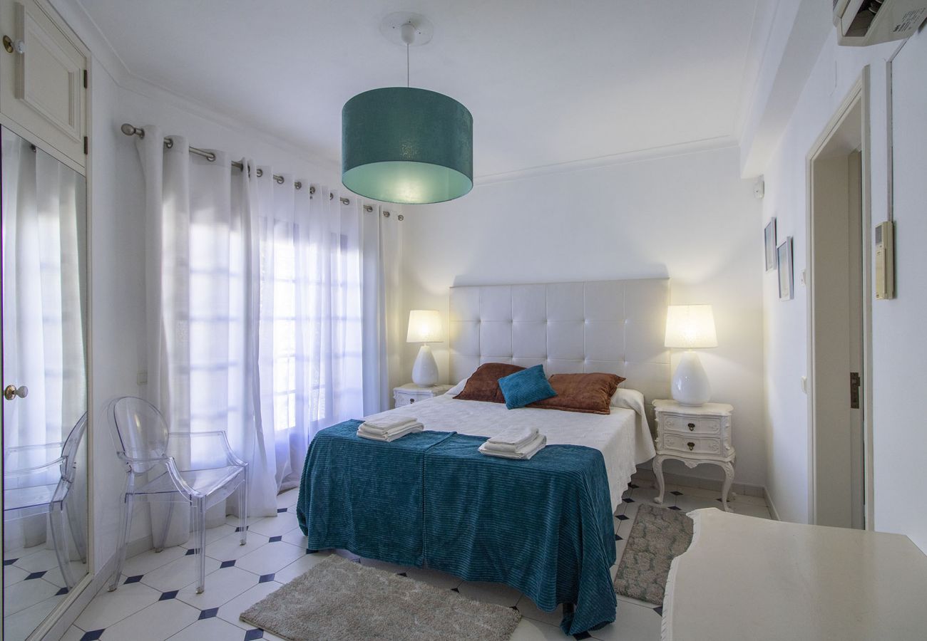 Villa in Galé - Villa Brisa do Mar | 4 Bedrooms | Walking Distance | Galé