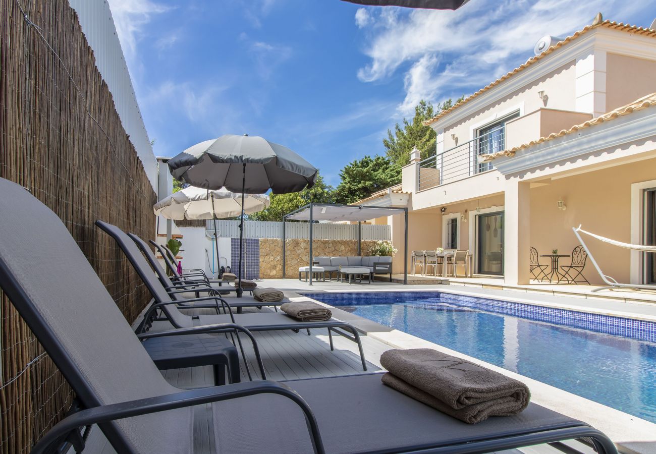 Townhouse in Almancil - Villa Maya | 3 Bedrooms | Modern | Almancil 