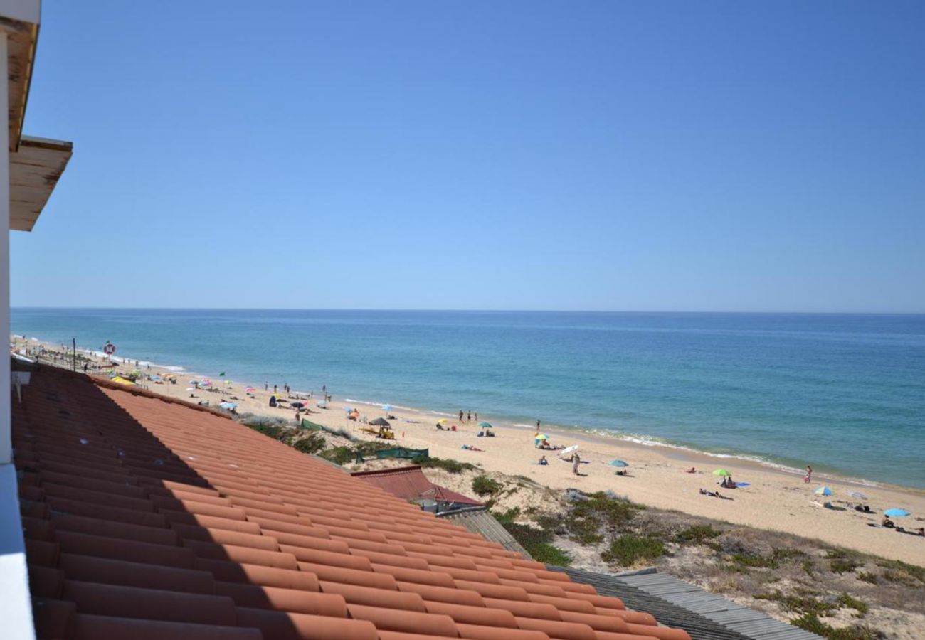 Studio in Faro - Ria Beach Studio | Beach Front | Praia de Faro